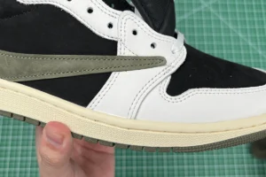 Travis Scott Air Jordan 1 Low OG “Olive” Quality Reps 4 IMG 0797