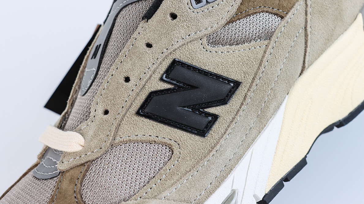 JJJJound x 991 Made in England Grey Reps3