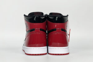 Jordan 1 Retro High OG Patent Bred Reps4