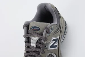 New Balance 2002R Light Grey REps 3 New Balance 2002R Light Grey REps2023 02 13 at 03.44.09 7 1