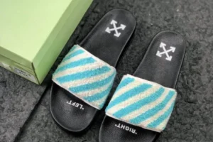 OFF WHITE FLYKNIT STRIPE SLIDER00012 600x800 1