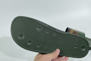 Off White Slide 11