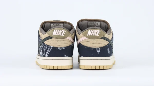 Replica Travis Scott Dunks Bandana Low 10