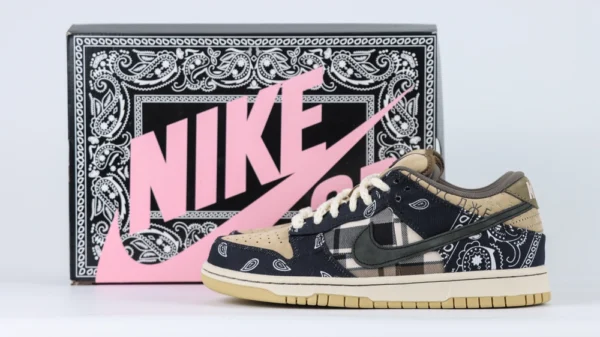Replica Travis Scott Dunks Bandana Low 11