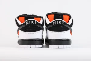 TIGHTBOOTH x Dunk Low SB Reps10