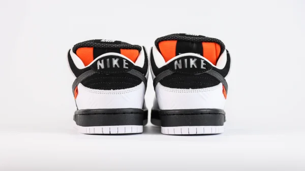 TIGHTBOOTH x Dunk Low SB Reps10