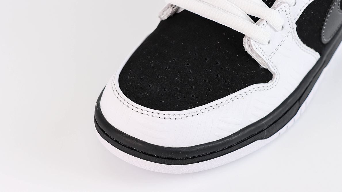 TIGHTBOOTH x Dunk Low SB Reps2