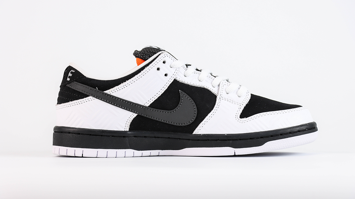 TIGHTBOOTH x Dunk Low SB Reps6