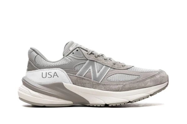 WTAPS 990v6 sneakers 1