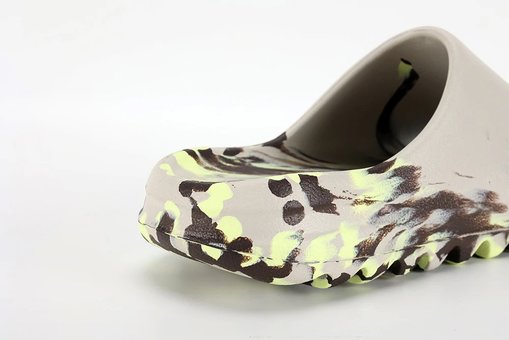 YEEZY SLIDE MXMOGR REPLICA 2023 05 21 at 14.12.17 5