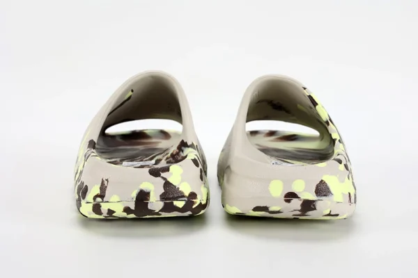 YEEZY SLIDE MXMOGR REPLICA 2023 05 21 at 14.12.17 8 1
