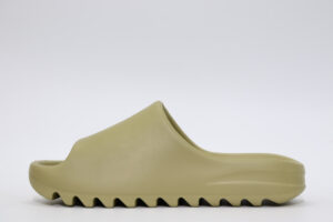 YEEZY SLIDE RESIN 3 1