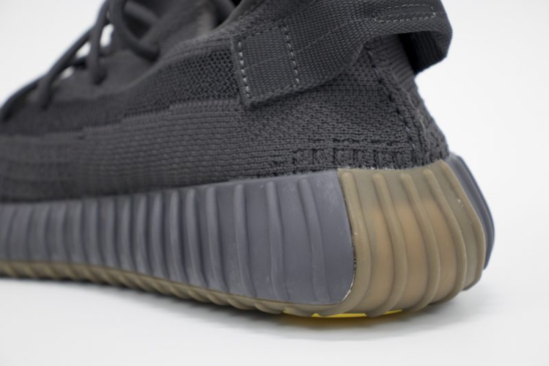 Yeezy 350 V2 Cinder 1 800x534 1