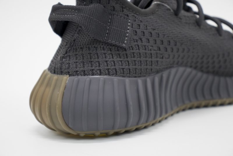 Yeezy 350 V2 Cinder 12 800x534 1
