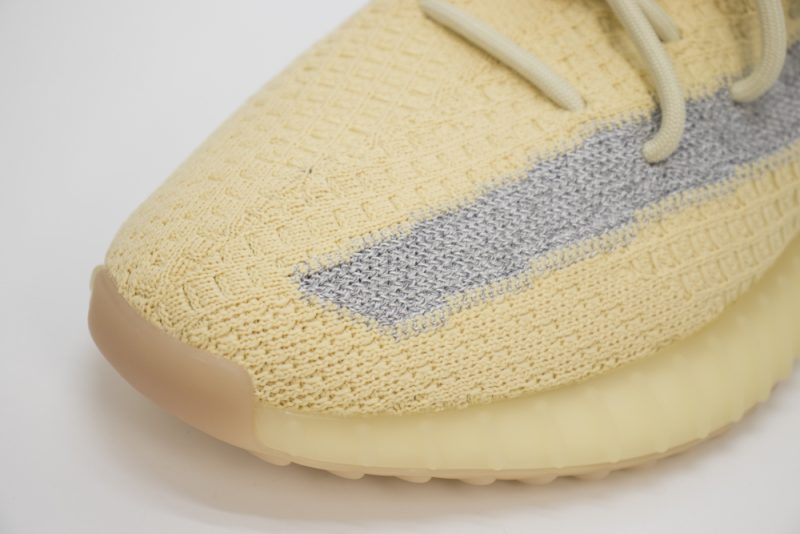 Yeezy 350 V2 Linen 7 800x534 1