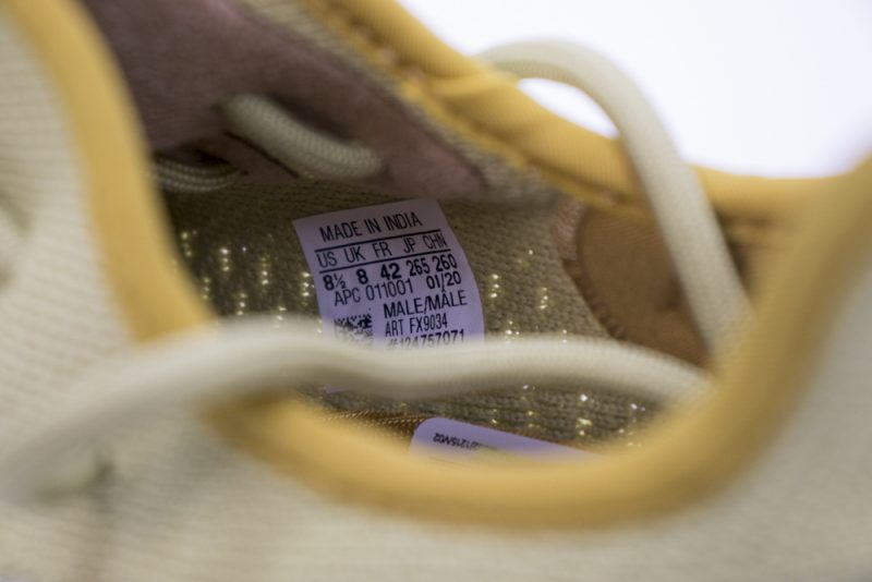 Yeezy 350 V2 Marsh 10 800x534 1