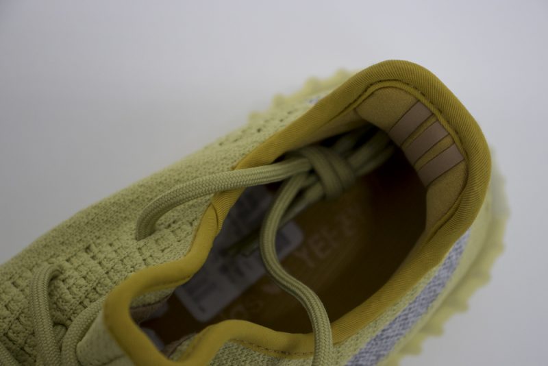 Yeezy 350 V2 Marsh 9 800x534 1