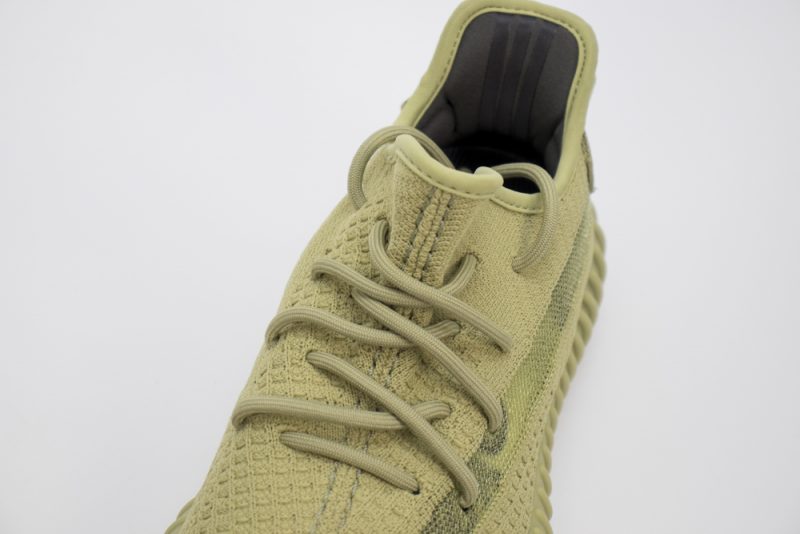 Yeezy 350 V2 Sulfur 11 800x534 1