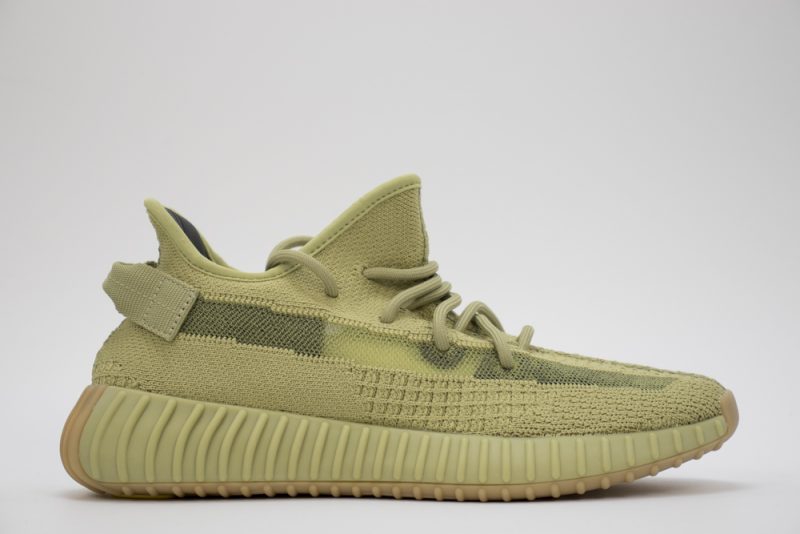 Yeezy 350 V2 Sulfur 5 800x534 1