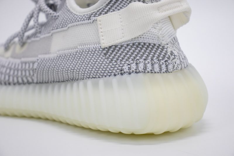 Yeezy 350 V2 White Static Reflective 1 800x534 1