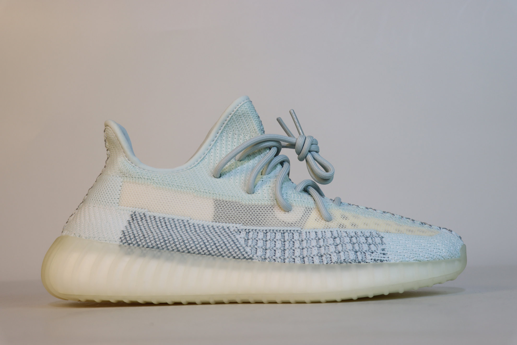 Yeezy 350 v2 Cloud White Reflective 2