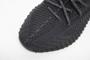 Yeezy Boost 350 V2 Black Non Reflective Reps8