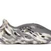 Yeezy Foam RNNR MXT Moon Gray