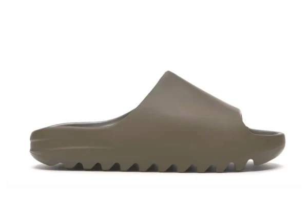 Yeezy Slide Earth Brown