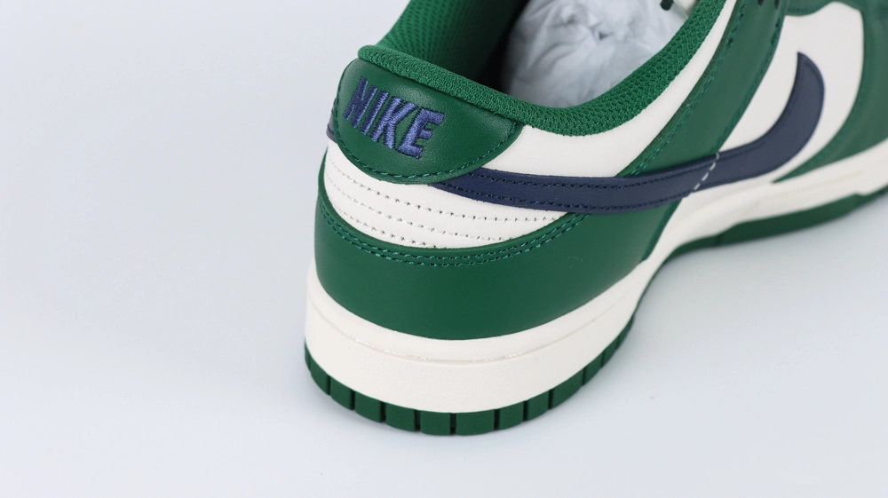 dunk low gorge green reps 7
