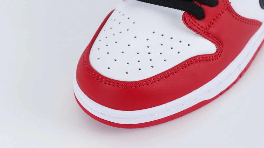 dunk low sb j rack chicago reps 3