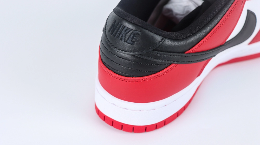 dunk low sb j rack chicago reps 6