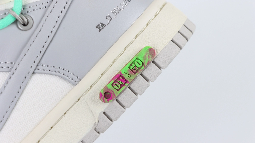 off white x dunk low lot 04 of 50 reps 5