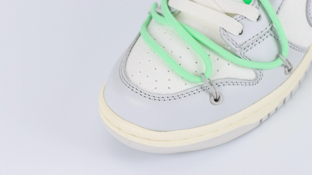 off white x dunk low lot 07 of 50 reps 3