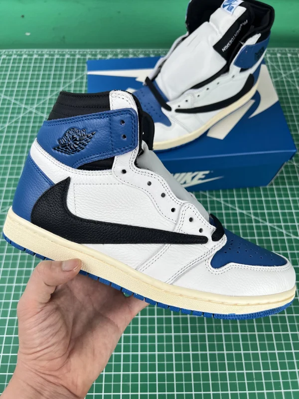 sale travis jordan 17