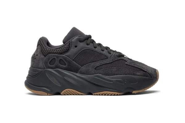 yeezy 700 9