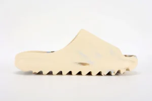 yeezy slide 2023 05 21 at 13.54.41 3