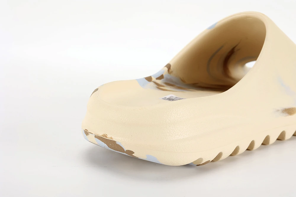 yeezy slide 2023 05 21 at 13.54.41 5