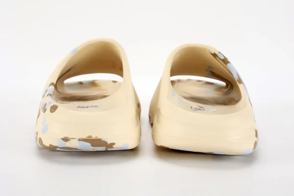 yeezy slide 2023 05 21 at 13.54.41 8 1