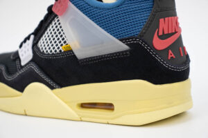 AIR JORDAN 4 RETRO SP 11