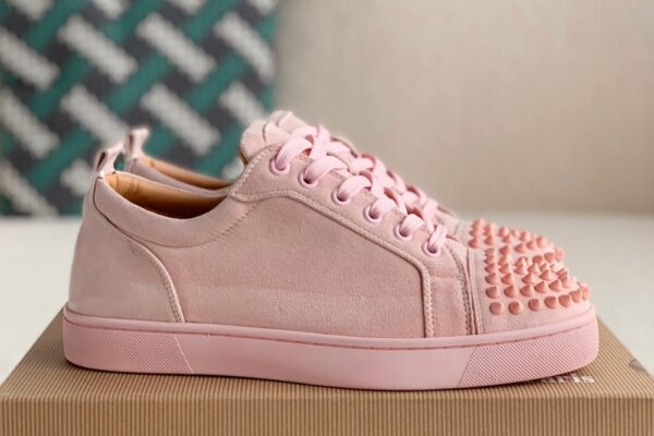 Christian Louboutin Louis Junior Spikes Suede Pink 2