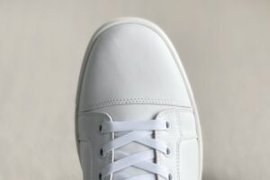 Christian Louboutin Louis Junior ‘White 7
