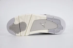 Air Jordan 4 Frozen Moments Reps00002